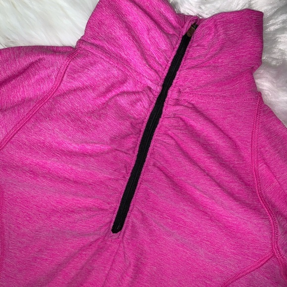 5/$35 💥Champion Semi Fitted Workout Shirt💪 - Picture 7 of 7